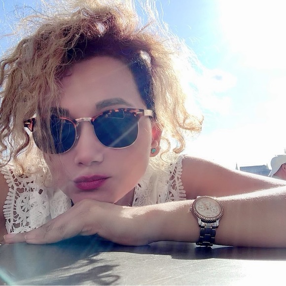 Meet your Posher, Zingten - Picture 1 of 1